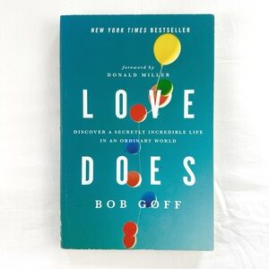 Love Does by Bob Goff Book Non Fiction Paperback